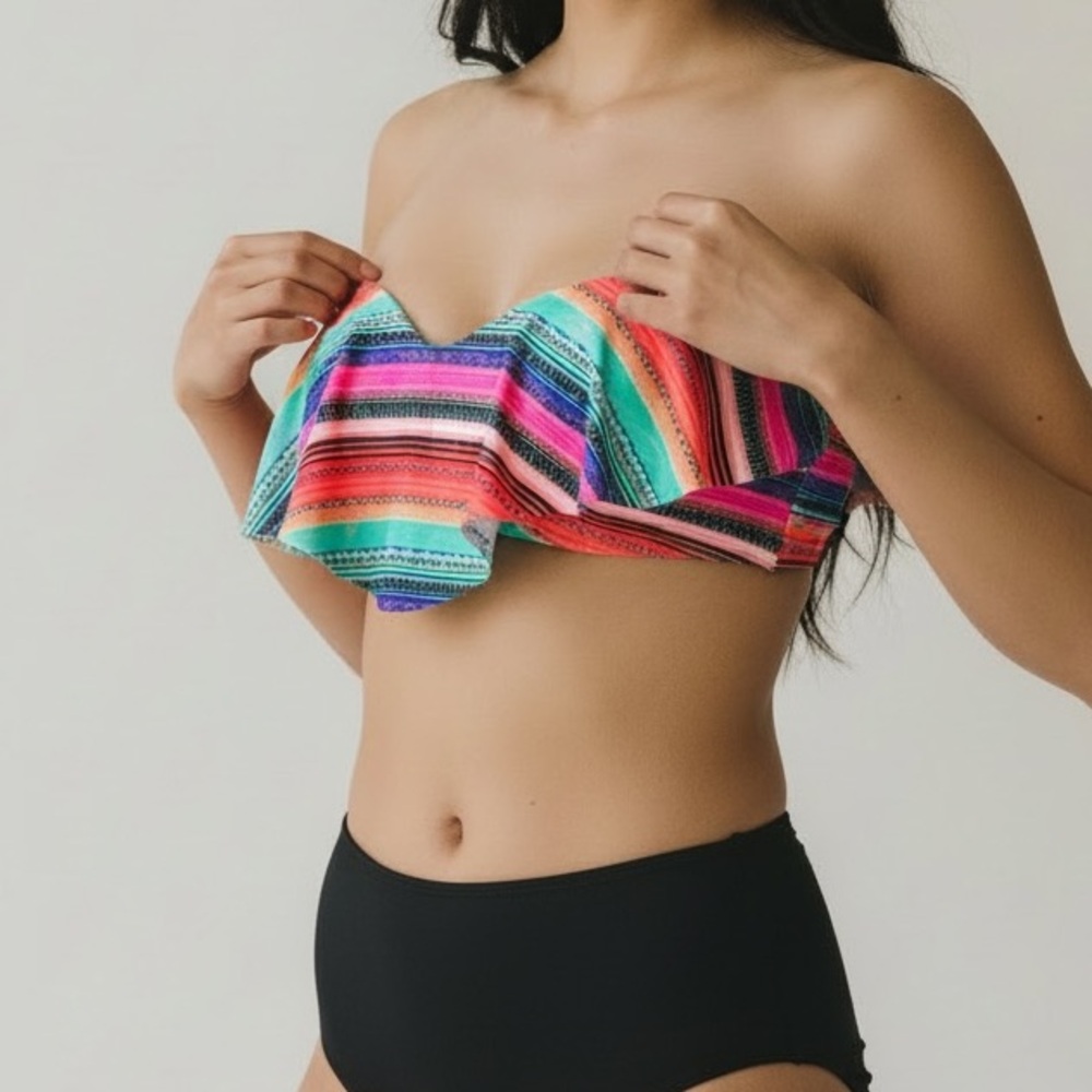 Island Soul Bandeau Bikini Top | Size Small | NWT | Multicolor Stripe
